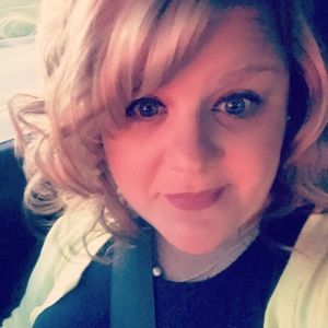 Meet your Posher, Kim